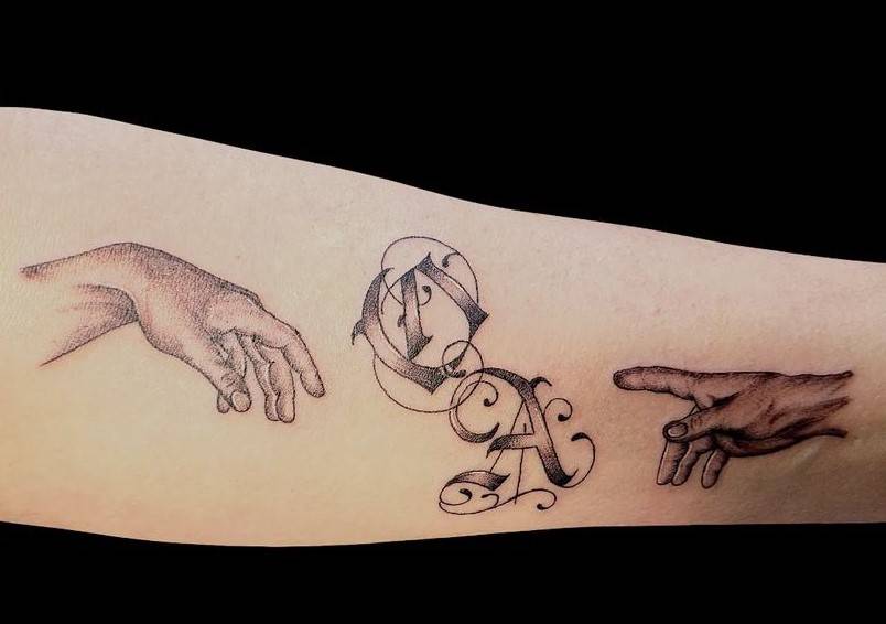tatouage fin à Tarbes